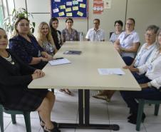 NRE REPASSA DOAÇÃO DE PAPÉIS PARA PROVOPAR