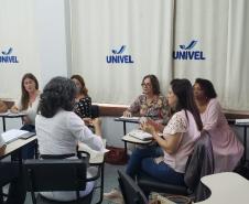 GESTORES ESCOLARES PARTICIPAM DE FORMAÇÃO CONTINUADA