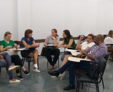 GESTORES ESCOLARES PARTICIPAM DE FORMAÇÃO CONTINUADA