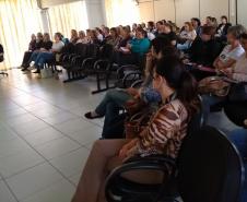 PROFESSORES ESTUDAM DISTÚRBIOS DE APRENDIZAGEM E DISLEXIA