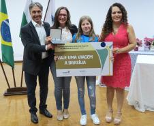 ESTUDANTES BRILHAM NO I CONCURSO DE ORATÓRIA DO NRE