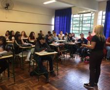 NRE APRESENTA CURSOS DO MEDIOTEC À COMUNIDADE ESCOLAR