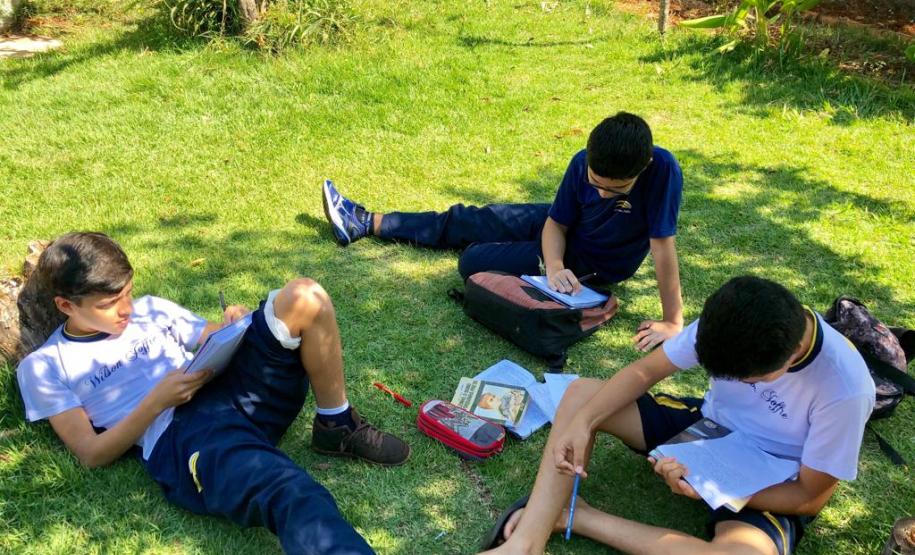 Das palavras para a vida: Projeto faz estudantes mergulharem na leitura Das palavras para a vida: Projeto faz estudantes mergulharem na leitura