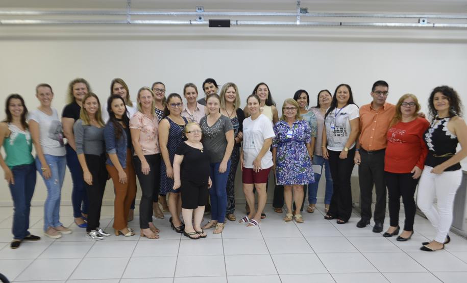 CURSO ABORDA ENSINO PARA ESTUDANTES COM SURDO-CEGUEIRA CURSO ABORDA ENSINO PARA ESTUDANTES COM SURDO-CEGUEIRA