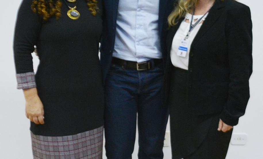 SECRETÁRIO DE ESTADO DA EDUCAÇÃO VISITA CASCAVEL SECRETÁRIO DE ESTADO DA EDUCAÇÃO VISITA CASCAVEL