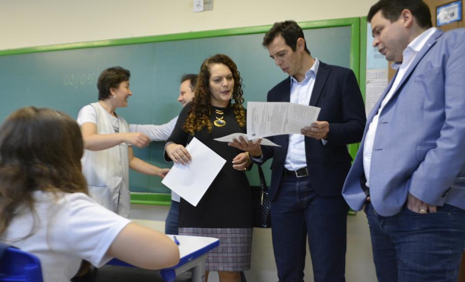 SECRETÁRIO DE ESTADO DA EDUCAÇÃO VISITA CASCAVEL SECRETÁRIO DE ESTADO DA EDUCAÇÃO VISITA CASCAVEL