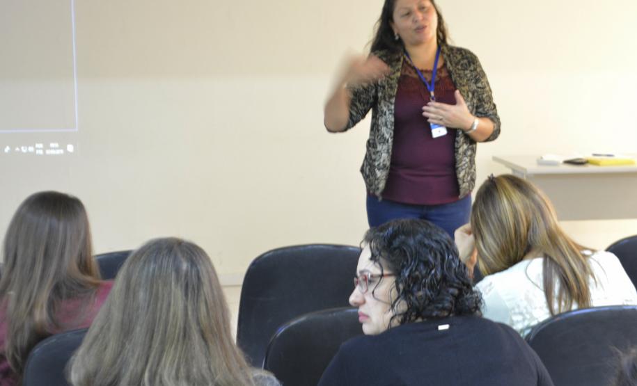 CURSO ABORDA A INCLUSÃO DE ALUNOS COM DEFICIÊNCIA VISUAL CURSO ABORDA A INCLUSÃO DE ALUNOS COM DEFICIÊNCIA VISUAL